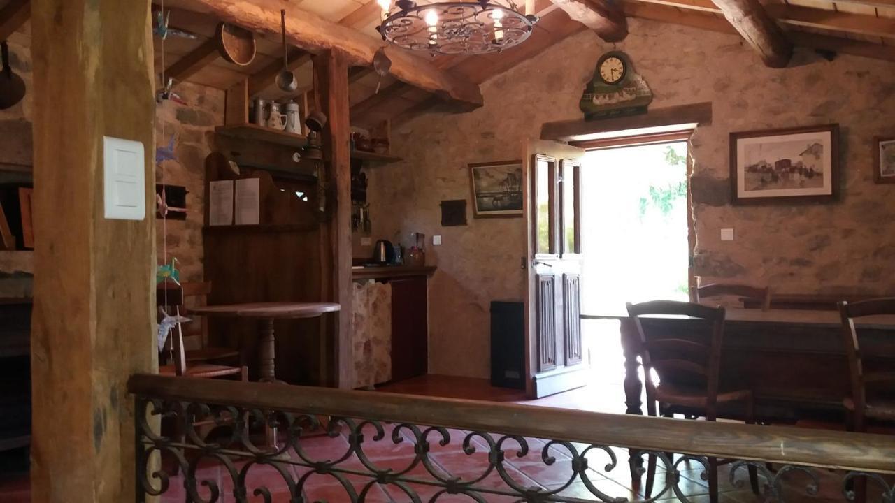 Les Folies De La Serve Ouroux Dış mekan fotoğraf